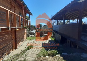 SE VENDE CASA + CABAÑA EN PH en BARILOCHE 